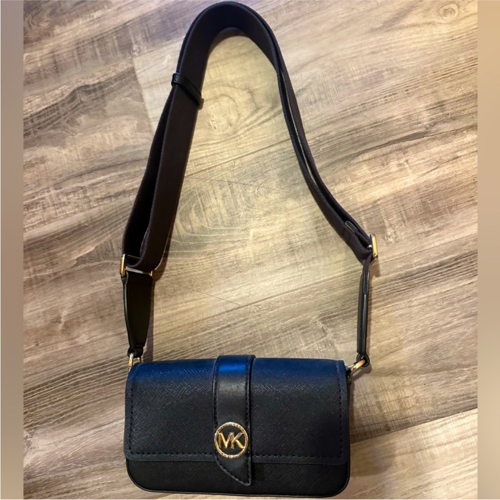 Michael Kors Small Crossbody Bag